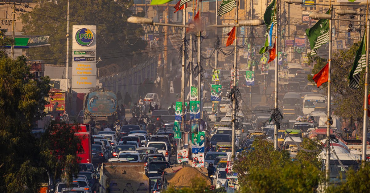 Islamabad Standoff: Envoys Converge as US Strikes Iranian Oil 'Oxygen' in China