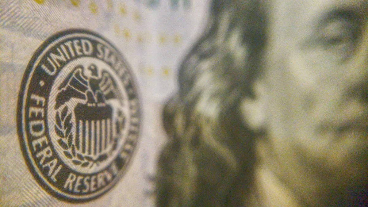 Warsh’s Fed Tightrope: Can Trump’s New Chair Cut Rates Amid an Oil-Fueled Inflation Spike?