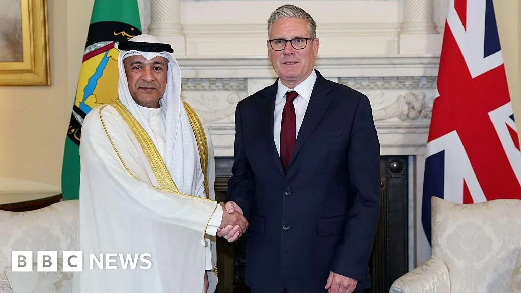 UK Seals £3.7bn Gulf Trade Deal as Oil Prices Slump on Trump’s Iran Overtures