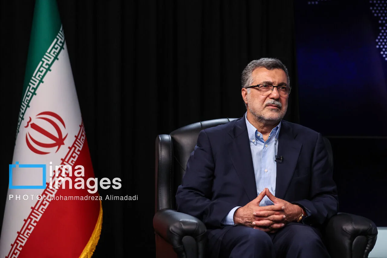 From Geneva Rhetoric to Hormuz Tankers: Why the Toman is Crossing 180,000