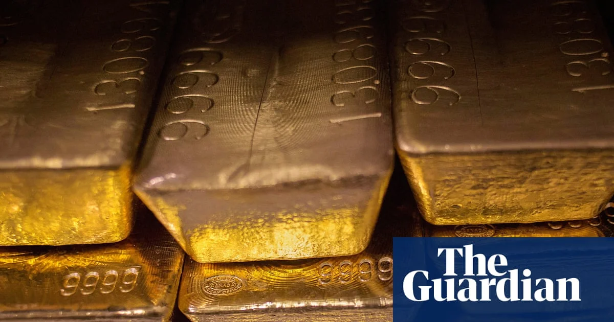 CIA Official's Gold Heist, Trump's Iran Decision, and Philippines Crude Imports Dominate Briefing