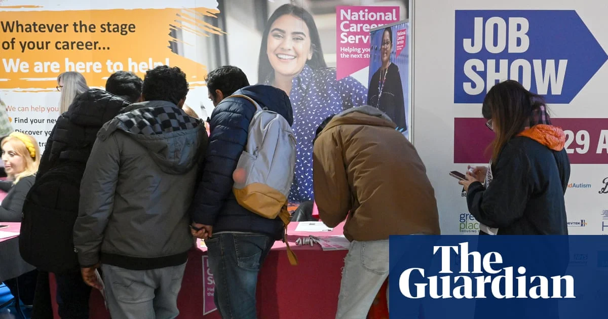 UK Economy Shows Resilience, Apple Eyes AI-Driven Price Hikes, Ukraine Strikes Moscow Refinery