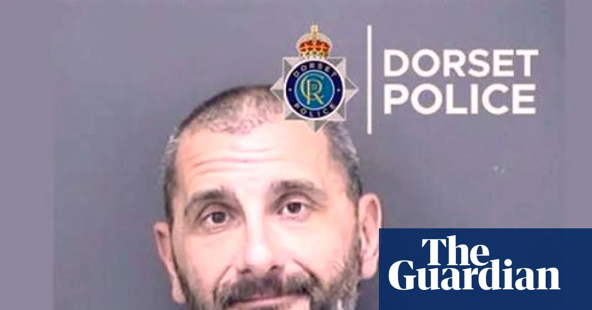 British Fugitive Arrested in Suitcase Murder as Toman Plummets 4.9% Amid Regional Missile Strikes
