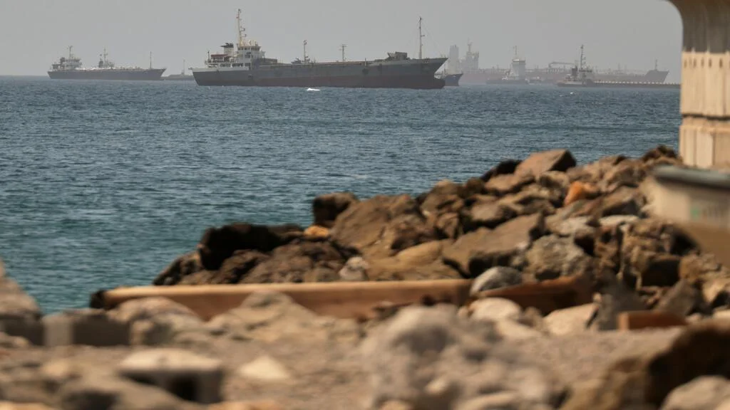 Iran Tests Truce with Gulf Strikes; TMD's Keyless Lock Sparks Debate