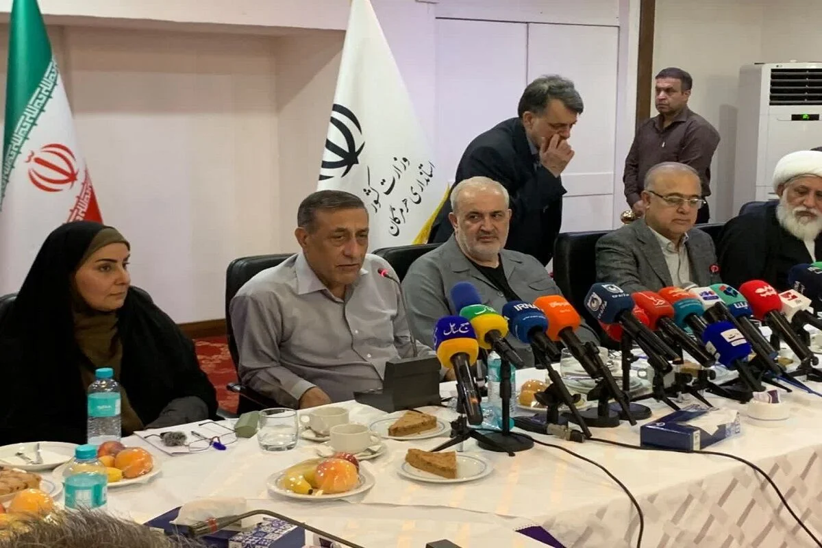 Iran Vows Reconstruction Amid US Strikes; Global Markets Watch Geopolitical Tensions