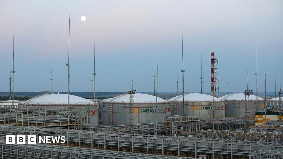 Ukraine Strikes Deep Russian Oil Hub; Netanyahu Rejects Trump-Backed Peace Plan as Hormuz Tensions Flare