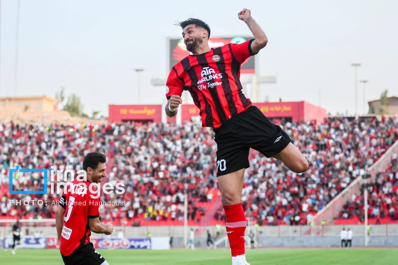 Football, Finance, and the 187,800 Toman Dollar: What the Pro League Kickoff Tells Us About the Market
