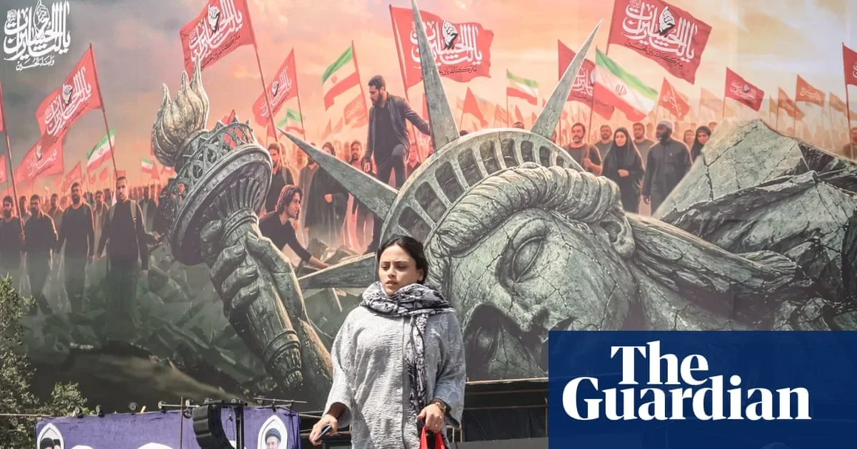 Iran Targets US Bases Amid Sanctions, Israel Warns of 'Desperate Steps'; Kyiv Spy Agencies Clash