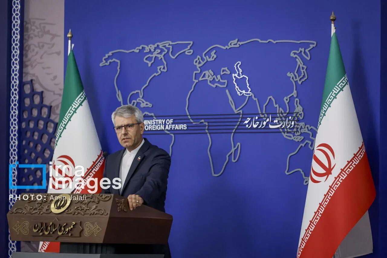 Iran Slams Canada as 'Intimidated' While Ottawa Launches $20bn Trade Retaliation Against US