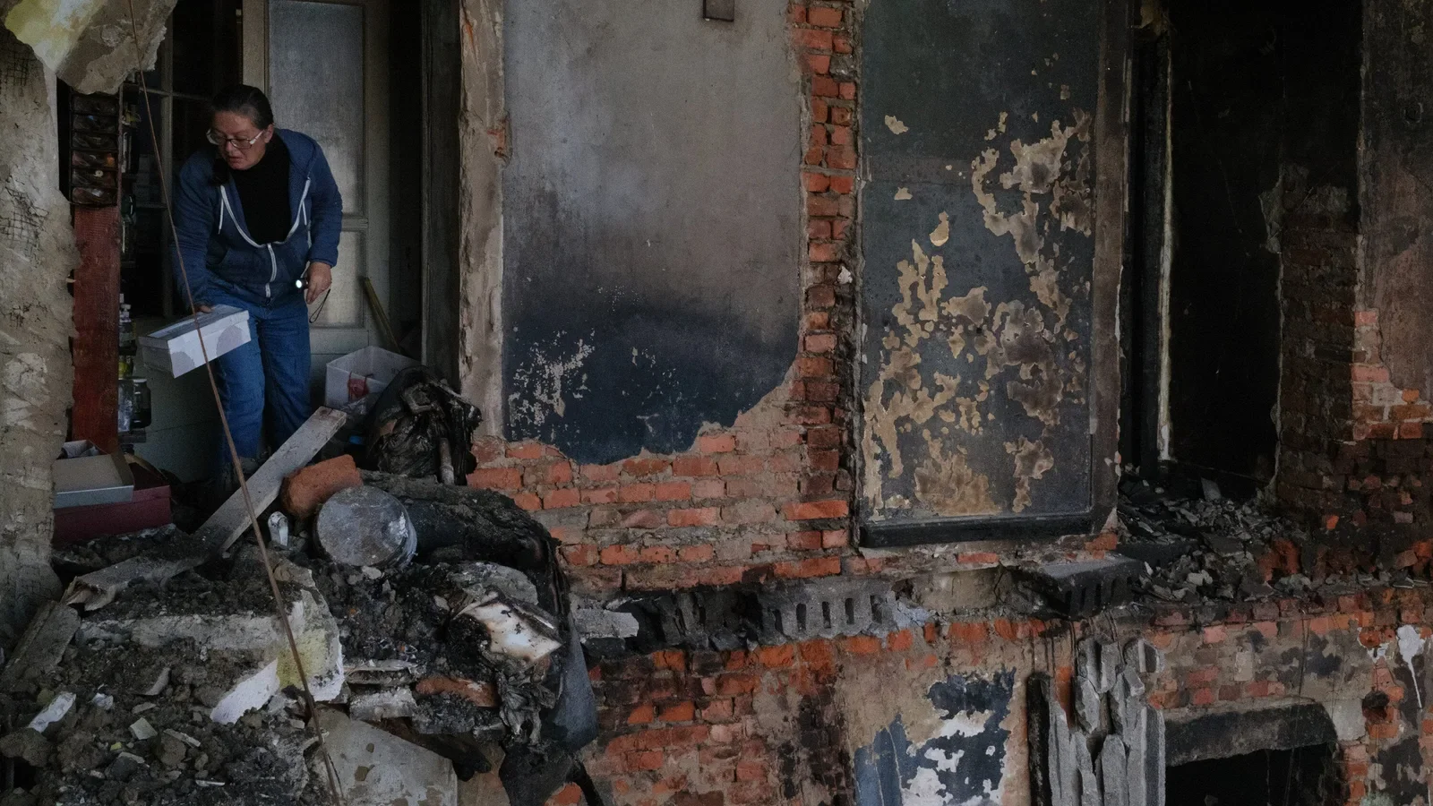 Ukraine Alleges Intelligence Gap Amid Russian Strikes; Iran Targets Starlink; US Inflation Hits 3.7%