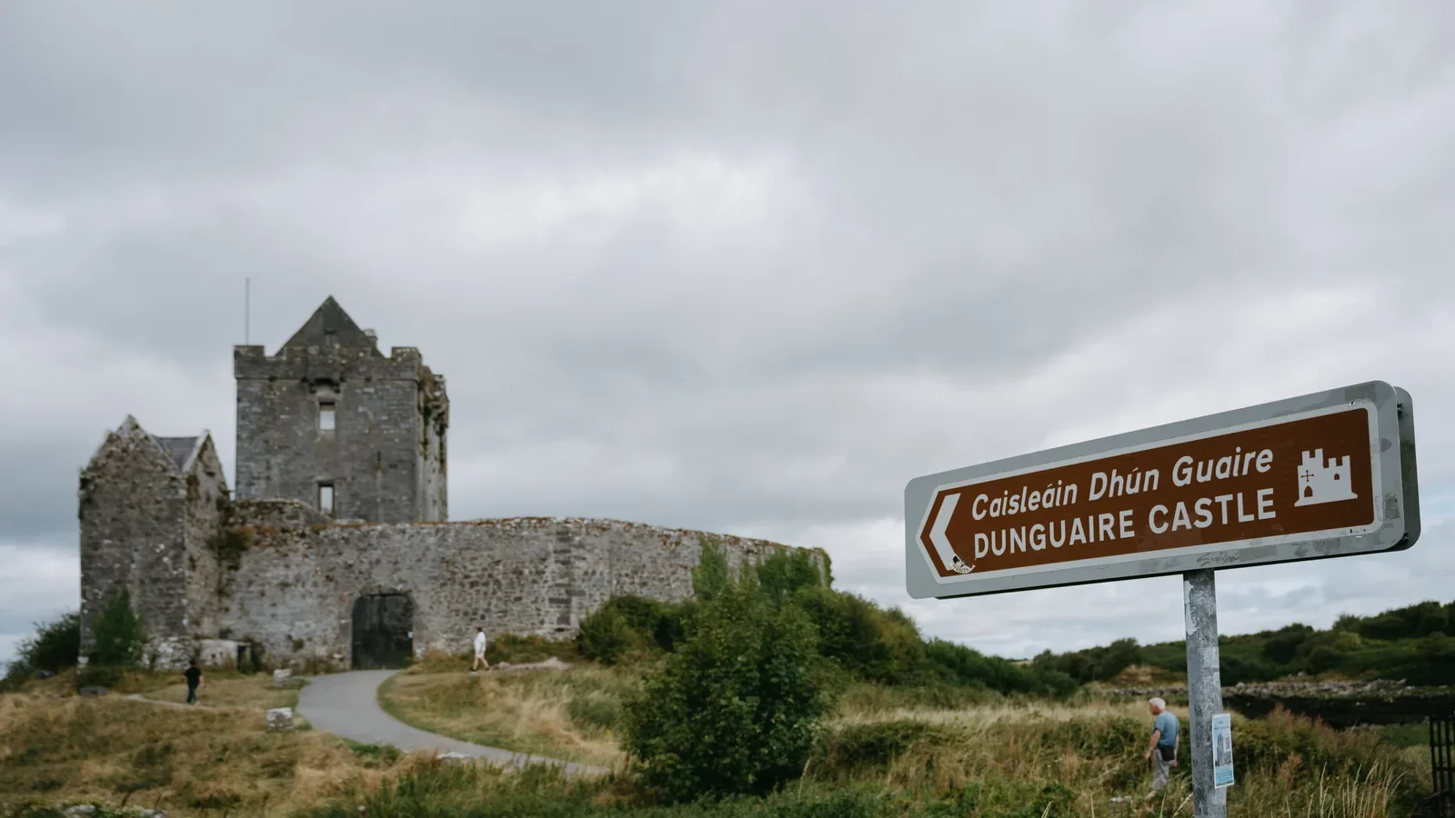 From Irish Castles to Tehran’s Toman: Why 'Market Sentiment' Is the Real Driver of Your Wealth