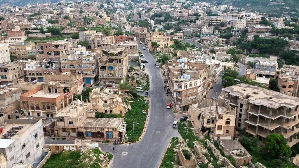 Yemen Counter-Offensive Ignites Regional Tensions as 'October Effect' Rattles Global and Local Markets