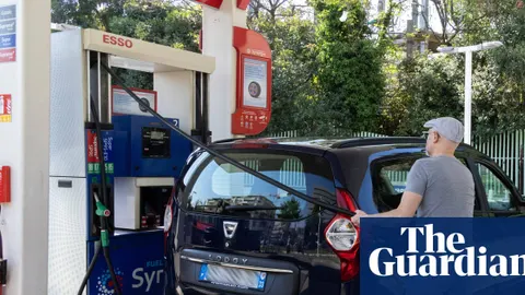 Eurozone Inflation Hits 3% as Iran War Fuel Costs Soar; Brent Crude Peaks at $126 on Blockade Fears