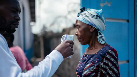 Ebola Emergency & Trump’s Ultimatum: Toman Edges Higher as Global Risk Sentiment Shifts