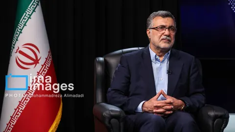 From Geneva Rhetoric to Hormuz Tankers: Why the Toman is Crossing 180,000