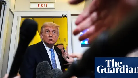 Trump’s Economic Approval Plummets Amid Iran Conflict; Oil Markets Brace for Hormuz ‘Red Zone’