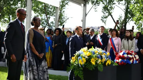 Macron’s ‘Quest for Truth’ in Paris and Trump’s Hezbollah Acknowledgment: Tehran Markets Edge Lower Amid Global Shifts