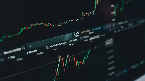 Ceasefire Hopes Fade as Hezbollah Rejects Lebanon Deal; Bitcoin Slumps Toward $61k on AI Trade Correction
