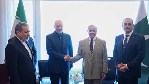 Swiss Summit Begins: Toman Rallies as Vance and Ghalibaf Negotiate Amid Hormuz Blockade