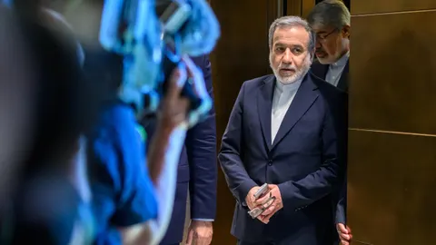 Diplomatic Breakthrough in Switzerland: 60-Day Roadmap Emerges as US-Iran Talks Conclude First Round
