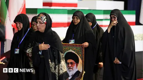 Iran Begins Grand Farewell for Late Leader as Bitcoin Reclaims $61k Amid US Market Lull