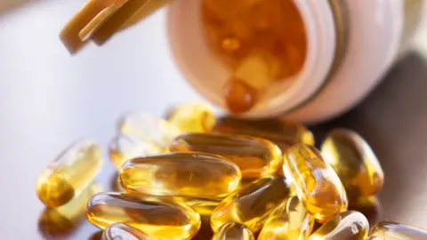 Fish Oil Claims Questioned; Iran Mourns with Calls for Revenge, Successor Absent