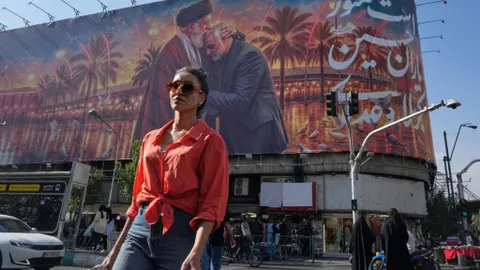 Iran Transitions to Military Rule Post-Khamenei; Oil Prices Steady Amid Peace Hopes