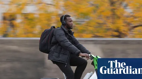 Trump Threatens Iranian Infrastructure as Gold Hits Record Highs; Melbourne Scraps Lime Ebikes Over Safety