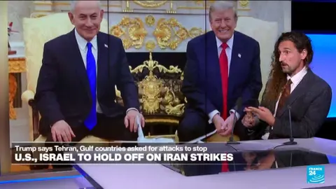 Trump Pauses Iran Strikes for 'Rapid Deal' as Tehran Gold and USD Prices Retreat