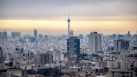 Tehran’s Security Shuffle: Why New Commanders and a Hormuz Standoff are Keeping the Toman on Edge