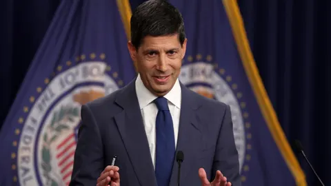 The Sanction Squeeze: Why the US Congress Just Forced Your Hand Between Gold and the Dollar