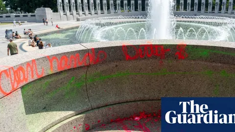 Washington Memorial Vandalized Amid US Unrest; US Navy Rotates Carriers as Crew Fatigue Reaches Breaking Point