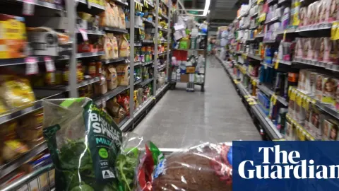 Record El Niño Threatens Global Food Prices as Toman Retreats 1% Amid Shifting Alliances