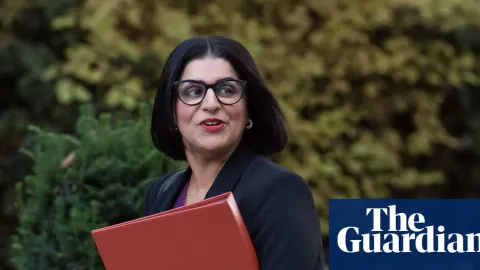 UK Migration Crisis Sparks Cabinet Feud as Bitcoin Struggles Under $80K and Houthi Strikes Target Saudi Oil