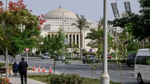 Egypt Enters Saudi-Houthi Conflict as Global LNG Costs Surge $39 Billion Amid Hormuz Disruptions