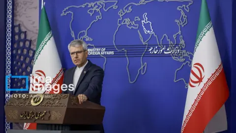 Iran Slams Canada as 'Intimidated' While Ottawa Launches $20bn Trade Retaliation Against US