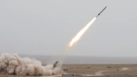Mines in the Strait: Tehran's New Rocket Play and the Regional Fallout
