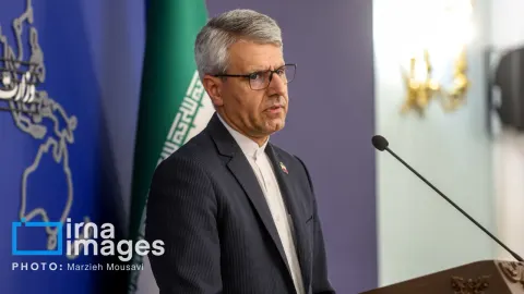 Tehran Slams US Policy as 'Parody' as Qatar Mediates Hormuz De-escalation