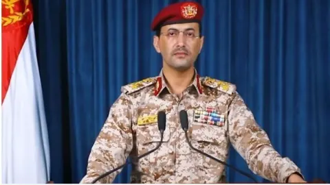 Yemeni Strikes on Saudi Arabia Spark Regional Fears; Toman Firms Slightly as Iran Asserts Defensive Stance