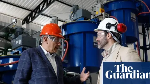 Rare Earth Rivalry Intensifies as Tehran Warns Trump Over 'Foolish' War Costs and Market Volatility