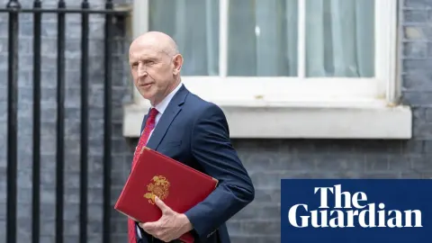 UK Deficit Shocks Markets as Bitcoin Hits $76,377 Peak Amid Trump’s New Sanction Threats
