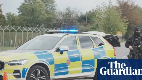 Counter-Terrorism Alert at US-Linked UK Airbase Triggers Security Shutdown; Toman Edges Up