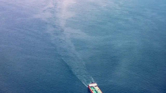 Hormuz Seizures Defy Trump’s Ceasefire as Anthropic’s ‘Mythos’ AI Shakes Global Security