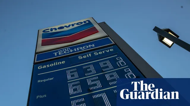 US Fuel Prices Unlikely to Drop Soon Despite Iran War Hopes; IRGC Navy Secures Strait of Hormuz