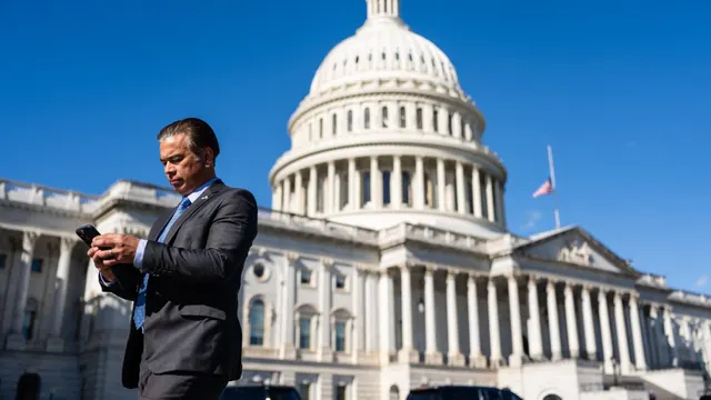 Trump Delays Iran Decision; Hollywood Merger Faces Legal Scrutiny; Space Stocks Tumble