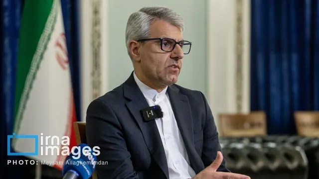 Iran Rejects US Negotiation Rumors as Apple Launches 'Trade Secret' Lawsuit Against OpenAI
