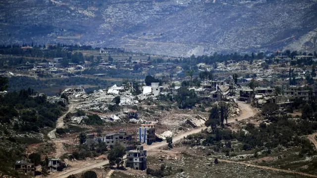Trump’s Middle East Pivot: Lebanon Disarmament Talks and Red Sea Blockades Drive Toman to 190,000