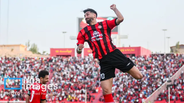 Football, Finance, and the 187,800 Toman Dollar: What the Pro League Kickoff Tells Us About the Market