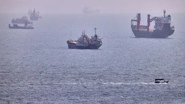 Trump Threatens Hormuz Annexation as Tehran Defies 'Pipe Dream' Missile Claims