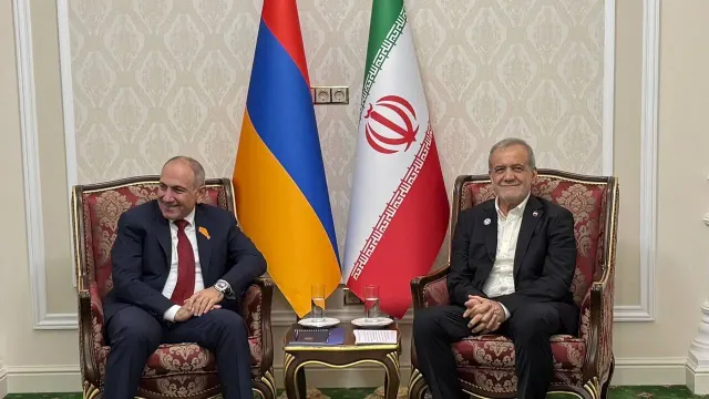 Trump Rules Out Pre-Election Strike on Iran as Tehran Strengthens Caucasus Ties